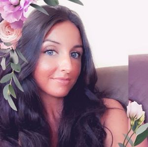 Meet your Posher, Casey